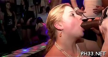 Yong beauties fucked from back by dark waiter at the play ground