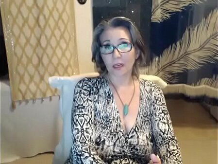 milf free live strip show