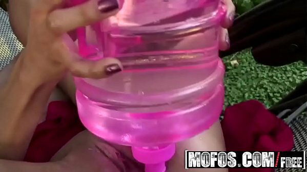 Freaky teen (Valerie Rios) lights candle pussy Mofos