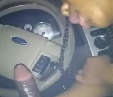 from ebonysexfind.us giving blowjob