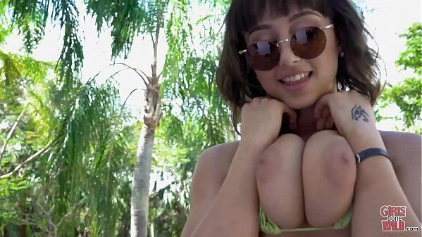 GIRLS GONE WILD Sexy Goth Chick Marilyn Mansion Masturbating Bikini