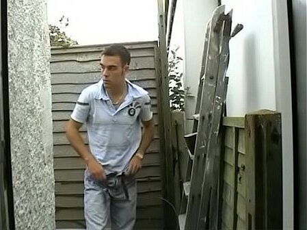 Scally Brit builder Stevo wanks