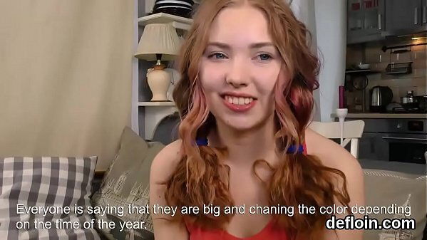 Sultry girl opens tight vagina gets devirginized