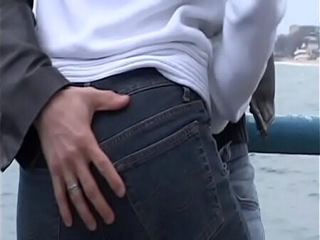 real bringdown pilot'_s assistant when senior cabin attendant Katia boat landing proposed give some head