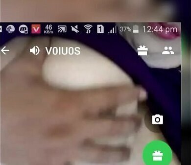 Camfrog13 Pink girl playing with artificial penis