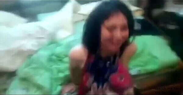 young schoolgirl sucking dick