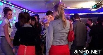 Loads of juicy beavers are shared with excited peckers