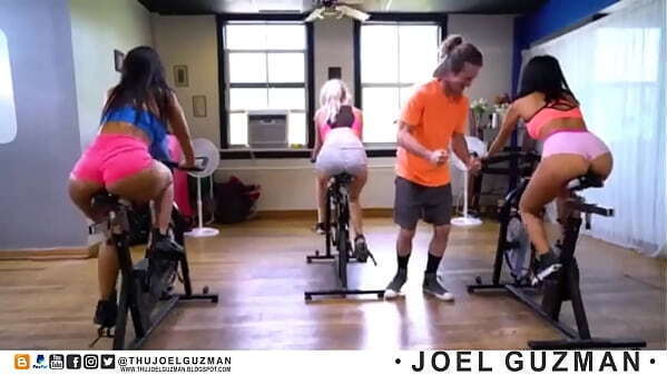 Joel Guzman Folla Alicia Fournes Pleno Entrenamiento