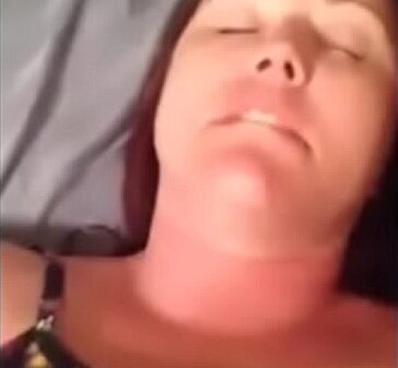 Novia espa&ntilde_ola folla chico mono