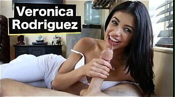 BANGBROS Petite Latina Veronica Rodriguez Goes From Beach Dick