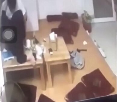 Clip sex học tr&ograve_ phang nhau tại qu&aacute_n tr&agrave_ sữa th&aacute_i nguy&ecirc_n c&ocirc_ng khai full tại phimquaylen.net