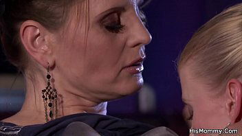 Ponytailed teen drilling lesbian mom'_s hairy cunt