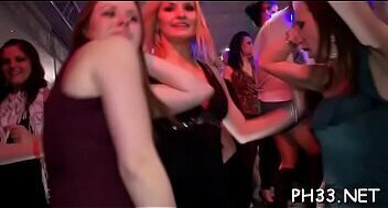 Black&rsquo_s long thick dark cock looking for tinny wet fur pie to fuck