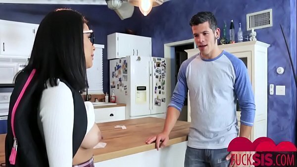 Monica Asis Bookworrm Stepsis Gets First