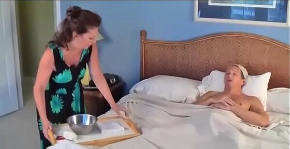 jupe exhibitionniste mate