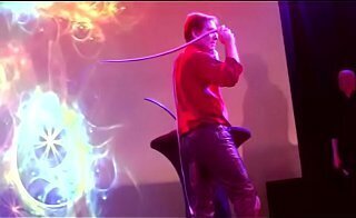 loup blanc cr&eacute_ateur salon '_erotisme Rennes robe