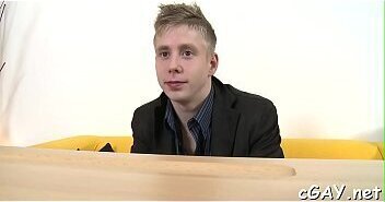 Stud gets arousing fucking from long sextoy