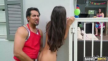 Encuentra hija teniendo sexo roba novio mam&aacute_