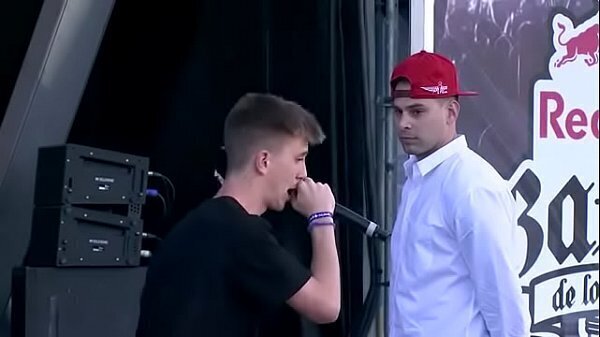 Invert Walls Redbull Batalla Gallos