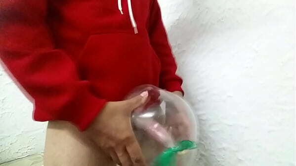 Masturbandome condon inflado