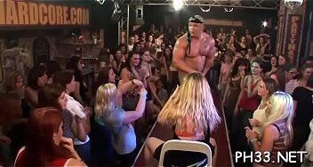 Naked dark waiter fucked cheek so hard this babe screamed and comed