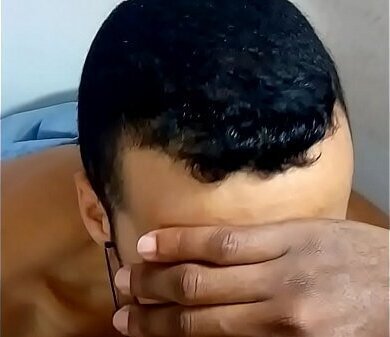 bahiano Magrinho dl&ccedil_ super dotado botando novinho para mamar