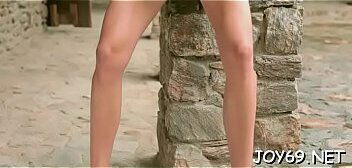 Solo girl likes softcore play when chick need