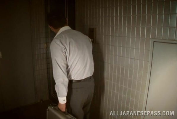 Innocent teen Koharu Aoi gets tied and pounded