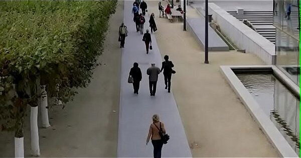 Teenie gets guys ruin wild