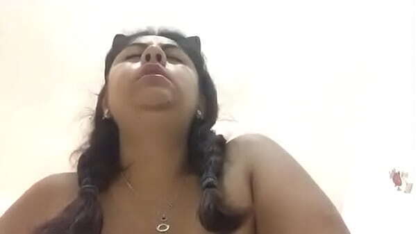 gets close begs Orgasm