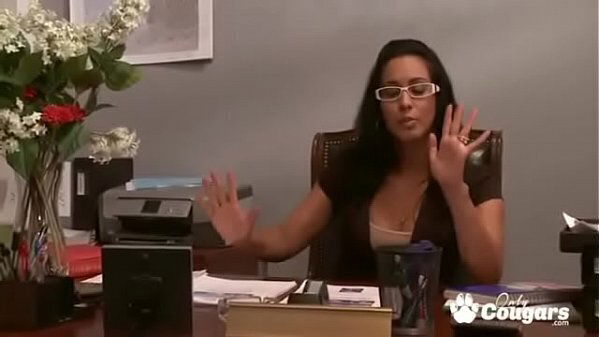 Boss Lady Love Makes Employees More Than Just Reports