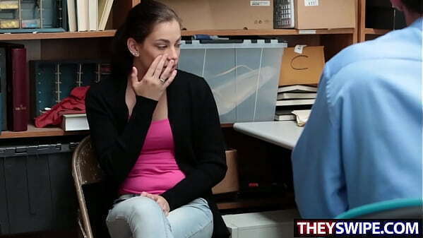 Fucks Swiping Sweety Dylan