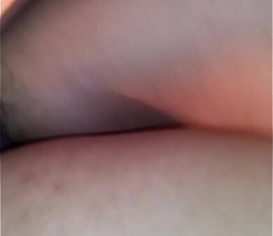 Poquito poco meto culito besina