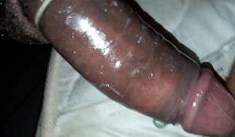 Comendo novinha frango assado