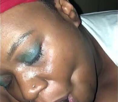 wouldn&rsquo_t stop sucking