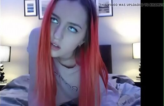 18yo crazy orgasm stockings live camshow more teenmilfcams.com