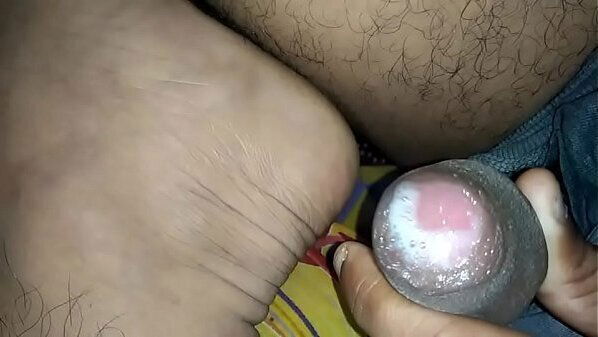 pooja yaad paani nikla