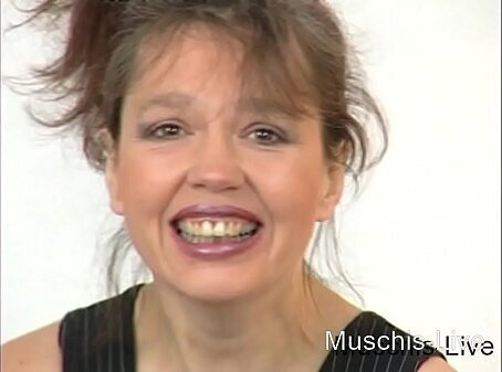 Hairy Cunt masturbate