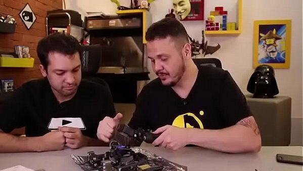 Especialista delicia montando professor gostosinho