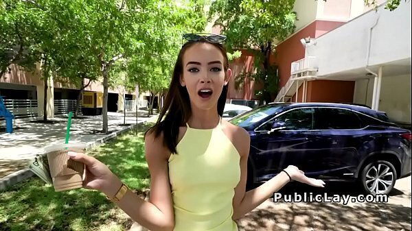 Beautiful brat bangs dick outdoor