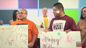 LOVING BANGS FOUR PORN STARS FUCK FAN!