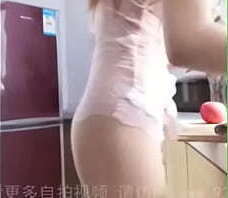 Chich nhau o trong nha bep part1 (1/3)