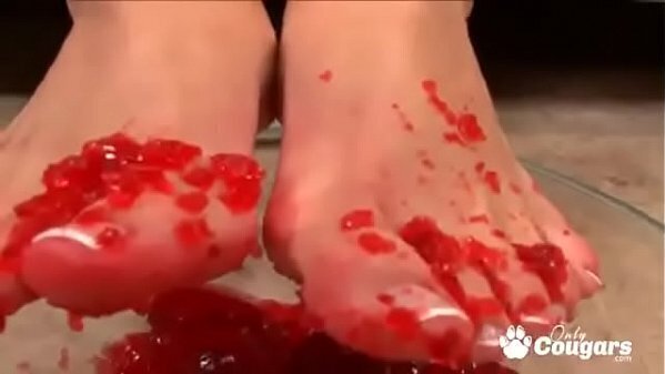 Mackenzee Pierce Gets Feet Messy With Jello Before Giving Amazing Footjob