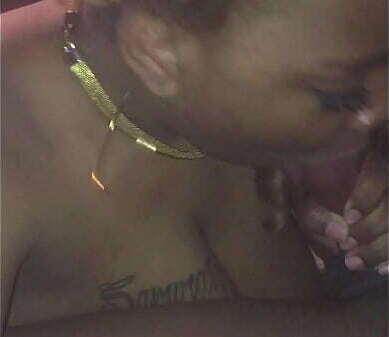 dime deepthroats with