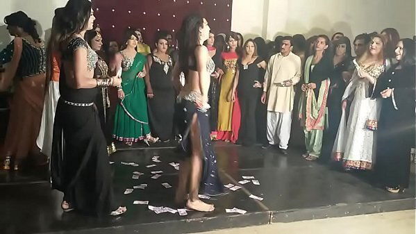 jiya khan mujra dance YouTube.MKV