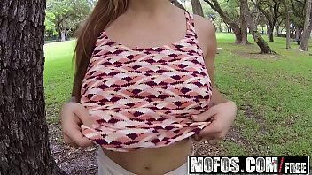 Mofos Latina Tapes (Kylie Rogue) Latina Flashes Public