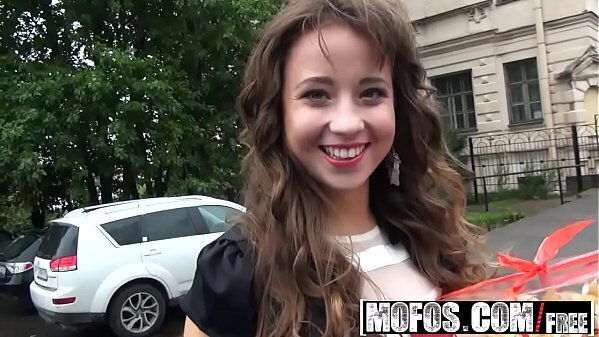 Mofos Stranded Teens (Taissia Shanti) Long Hottie