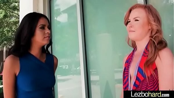 Action With Teen Horny Lesbo Girls (Banging Bridesmaid(Vienna Black &amp_ Holly Hanson)) movie-06