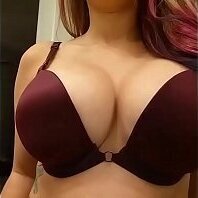 Garotas mamas lindas. Brasileiras procuram sexo