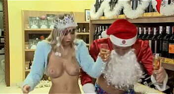 02.Cheers to the New Year!2